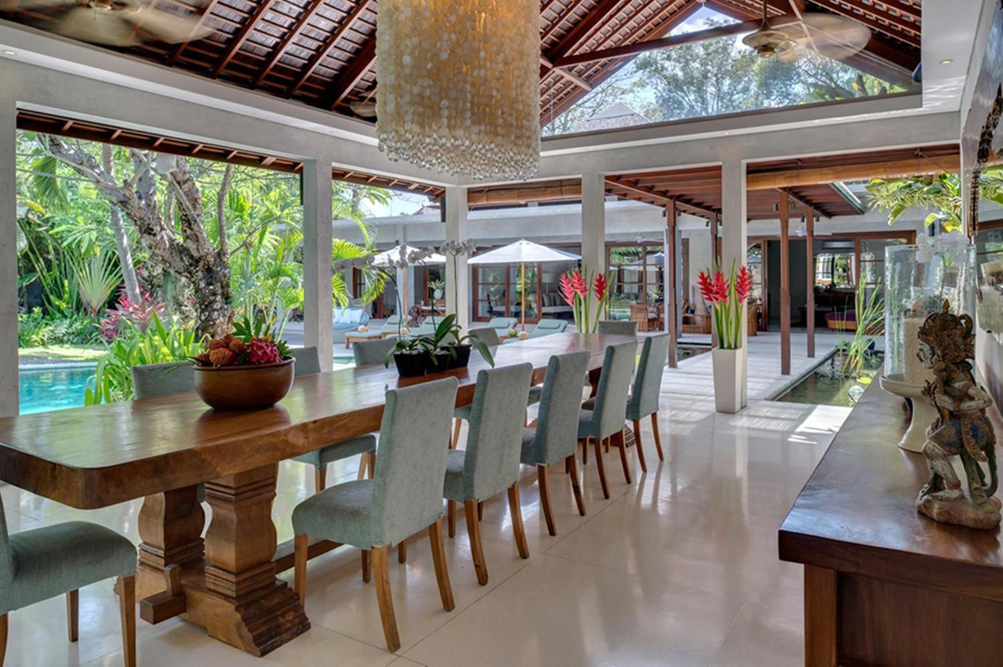 Lataliana Seminyak Villa Exterior photo